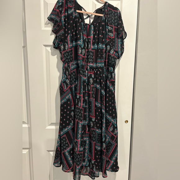 Plus Geometric Pattern Chiffon Dress - Picture 1 of 3